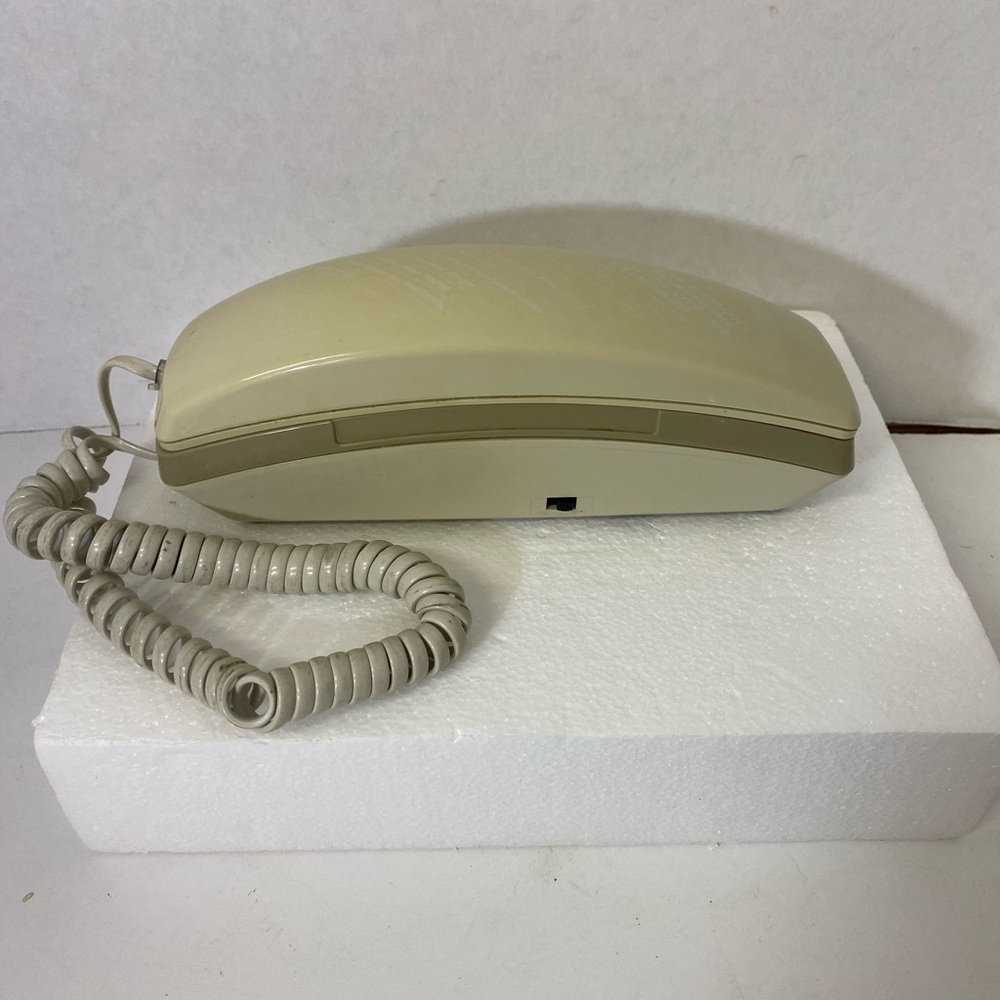 Vintage Cream Corded Telephone